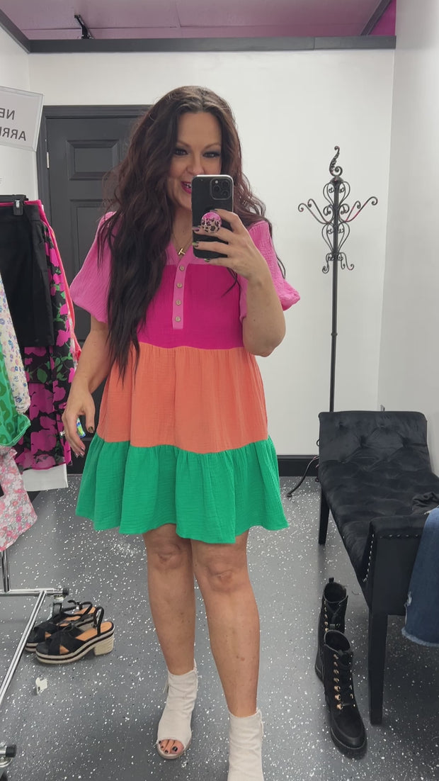 Colorblock Tiered Puff Sleeve Dress