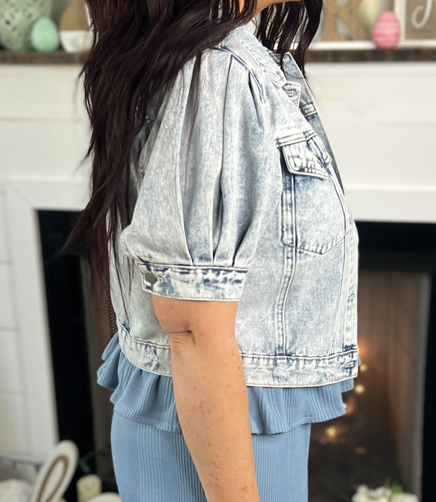 Light Wash Puff Sleeve Denim Jacket