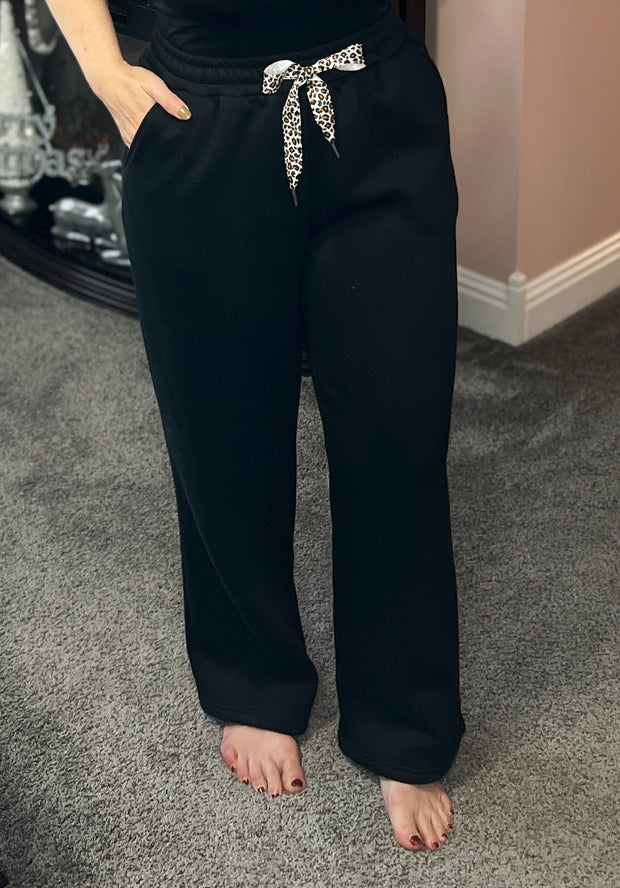 {PREORDER} Leopard Drawstring Fleece Lined Pants (2 Colors)