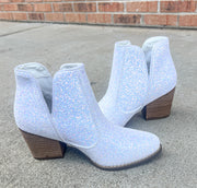 Not Rated Fiera Iridescent White Glitter Booties