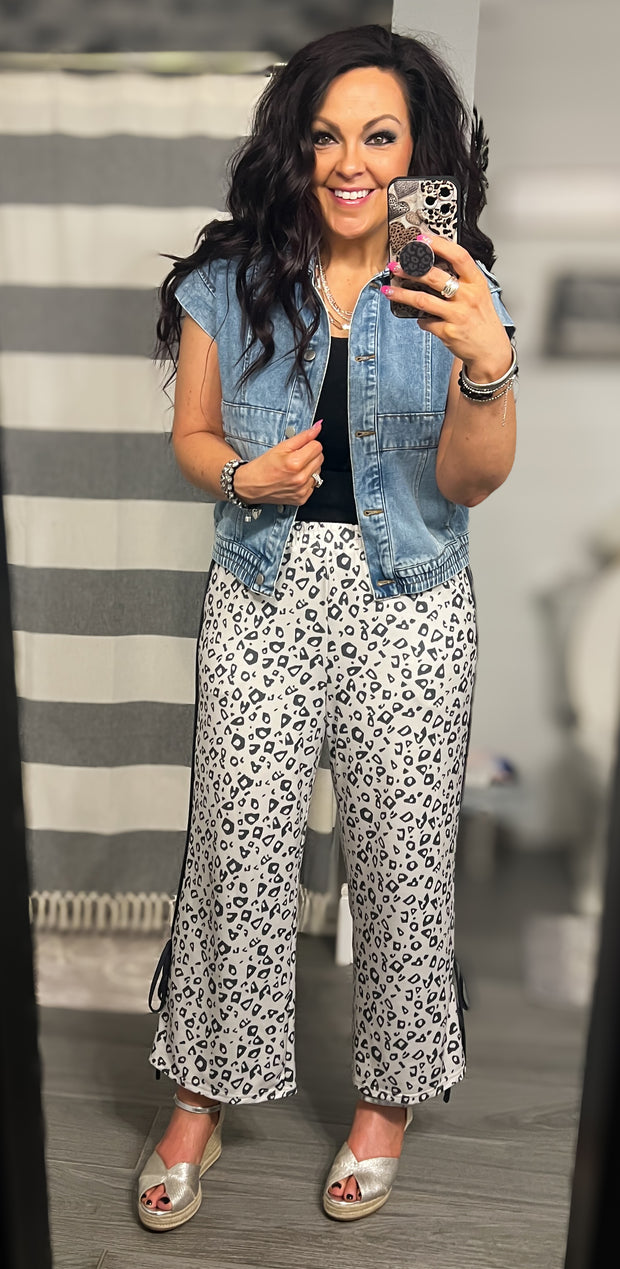 Grey Leopard Cropped Pants w/Side Tie
