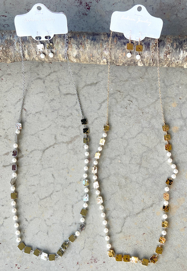 Pearl & Textured Metal Necklace Set