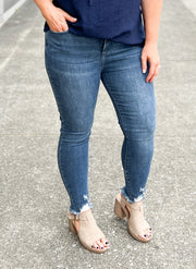 Judy Blue Tummy Control Frayed Hem Skinny Jeans (8273047159077)